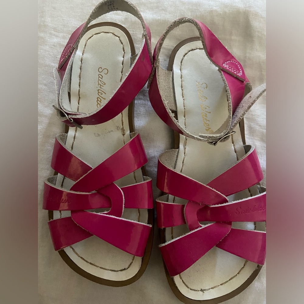 Salt Water Shiny Fuchsia Original - Little Kid